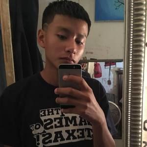 Meet your Posher, Cruz